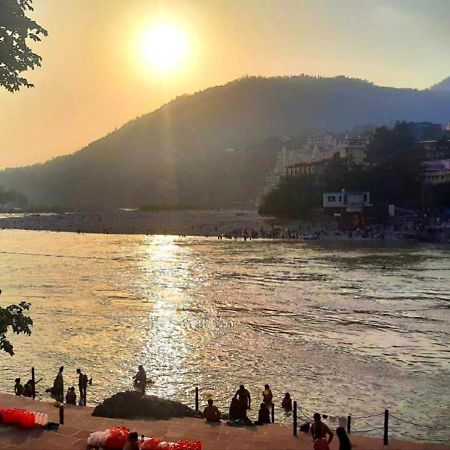 فندق Vedic Dham Ganga Rishīkesh المظهر الخارجي الصورة